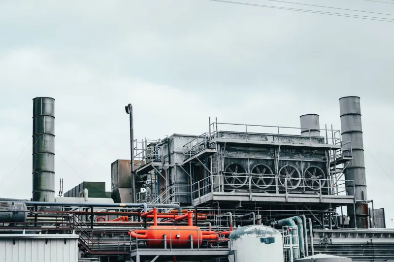 Penny-Wise, Dollar-Foolish: The True Financial Toll of Undersized Industrial Vacuum Systems